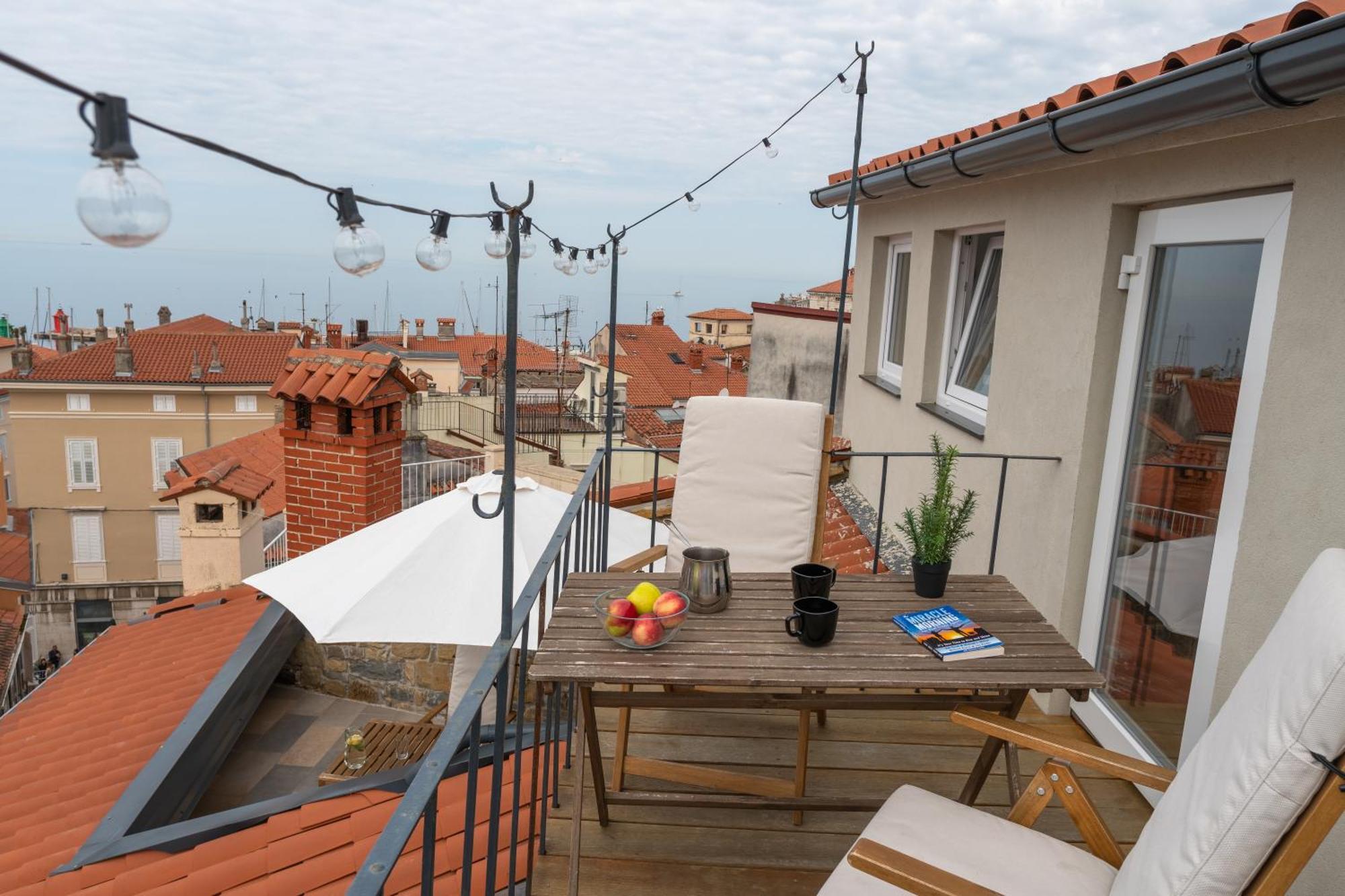 Via Paradiso Apartments Πιράν Εξωτερικό φωτογραφία