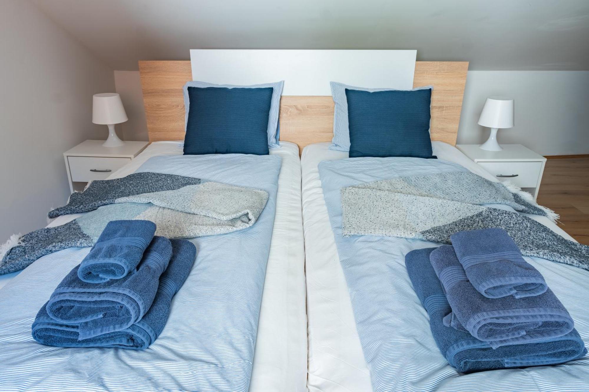 Via Paradiso Apartments Πιράν Εξωτερικό φωτογραφία