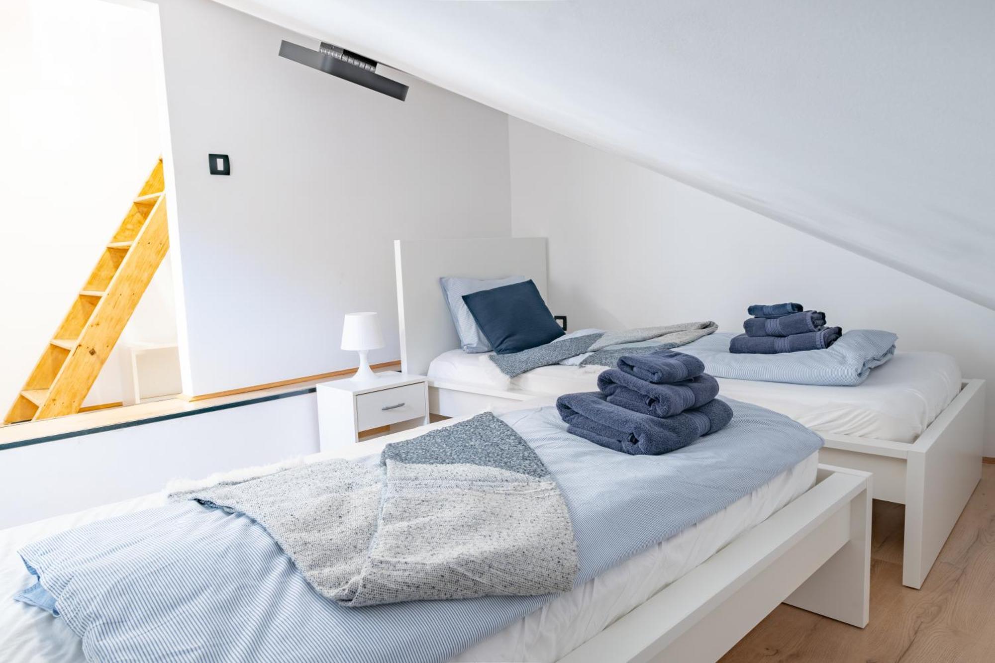 Via Paradiso Apartments Πιράν Εξωτερικό φωτογραφία