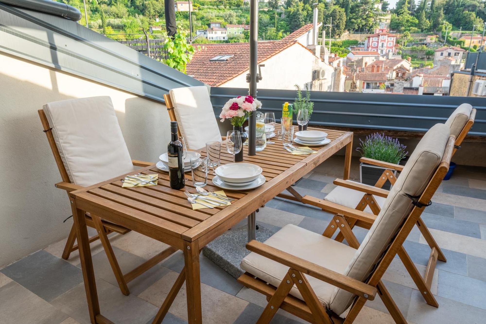 Via Paradiso Apartments Πιράν Εξωτερικό φωτογραφία