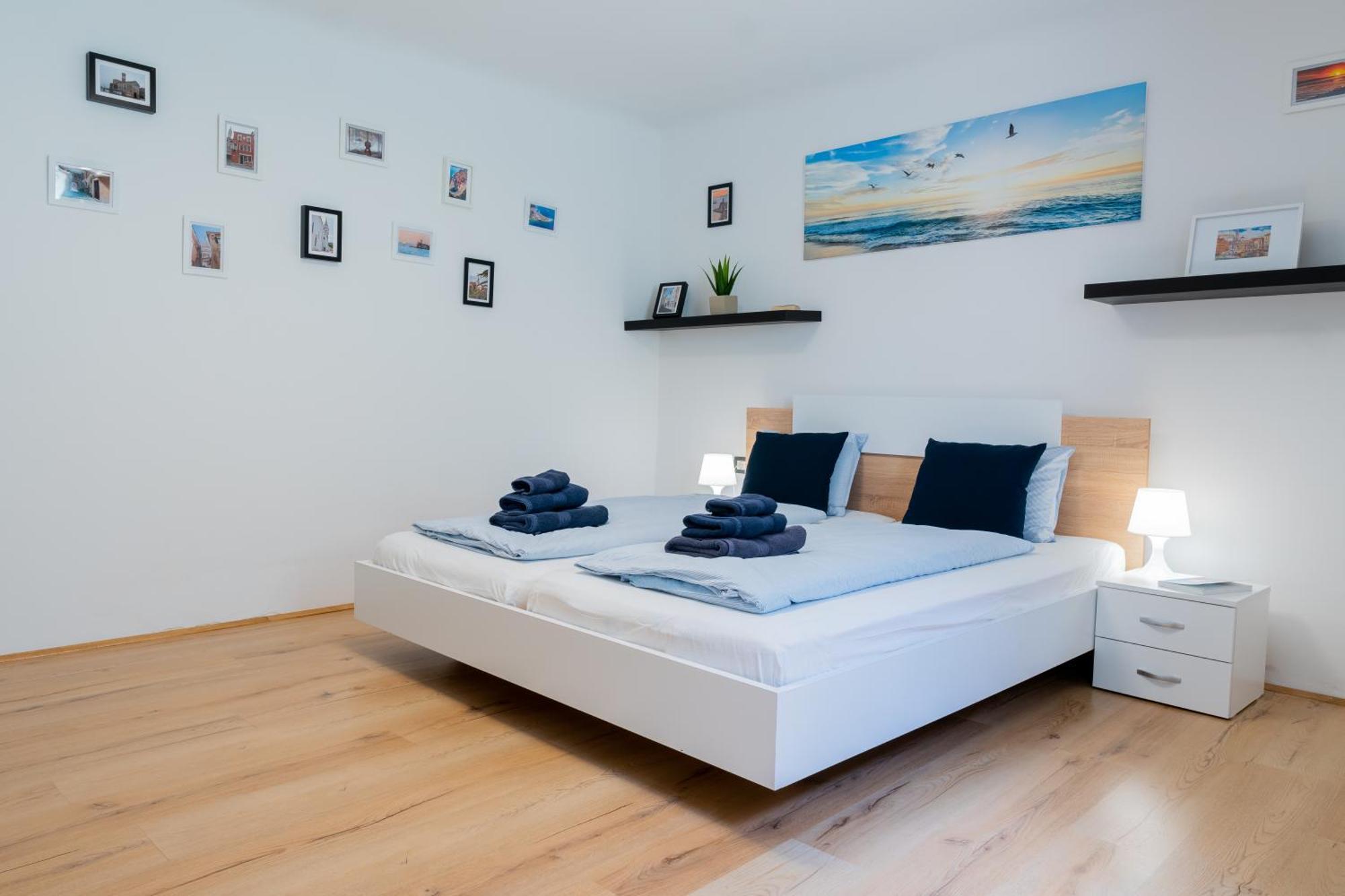 Via Paradiso Apartments Πιράν Εξωτερικό φωτογραφία